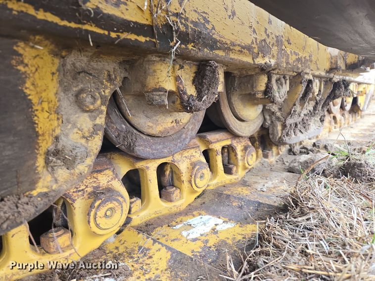 image for item EJ8434 1968 Caterpillar D6C dozer