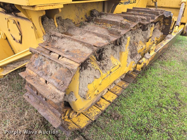 image for item EJ8434 1968 Caterpillar D6C dozer