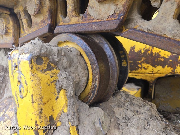 image for item EJ8434 1968 Caterpillar D6C dozer