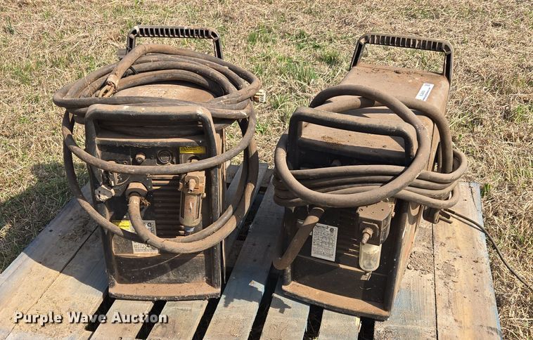 image for item EJ8435 (2) Hypertherm Powermax 1000 plasma cutting systems