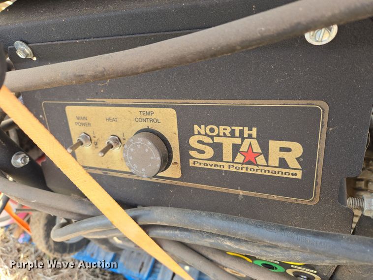 image for item EJ8437 (4) pressure washers