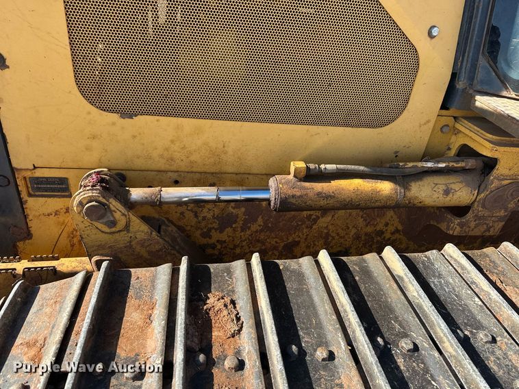 image for item EK0555 2006 John Deere 550J LGP dozer