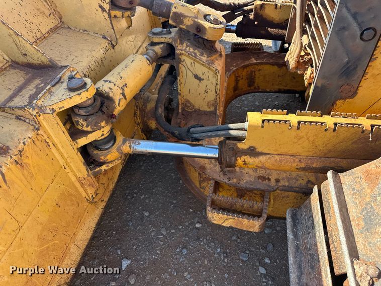 image for item EK0555 2006 John Deere 550J LGP dozer