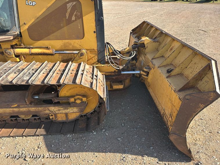 image for item EK0555 2006 John Deere 550J LGP dozer