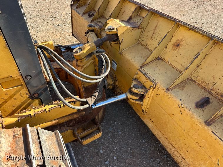image for item EK0555 2006 John Deere 550J LGP dozer