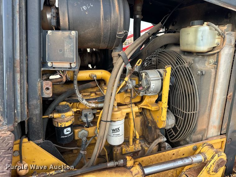 image for item EK0555 2006 John Deere 550J LGP dozer