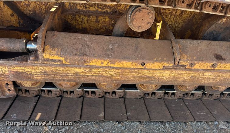 image for item EK0555 2006 John Deere 550J LGP dozer