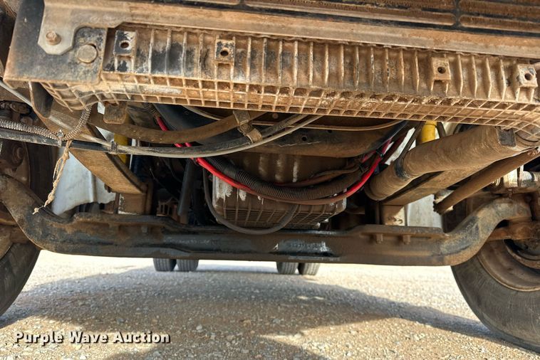 image for item EK0560 2004 Freightliner Business Class M2  winch truck