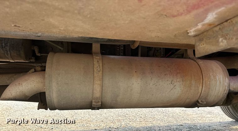 image for item EK0560 2004 Freightliner Business Class M2  winch truck