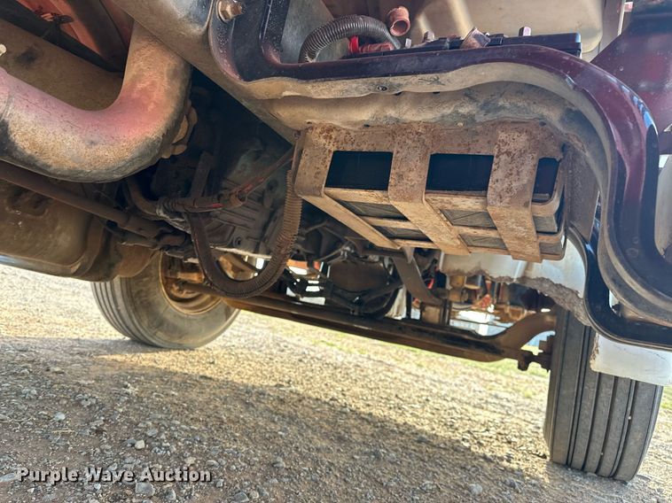 image for item EK0560 2004 Freightliner Business Class M2  winch truck