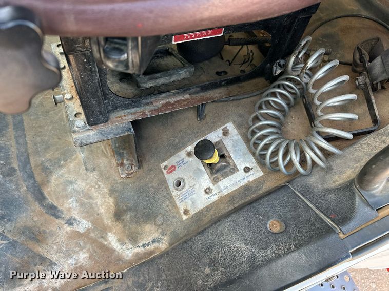 image for item EK0560 2004 Freightliner Business Class M2  winch truck