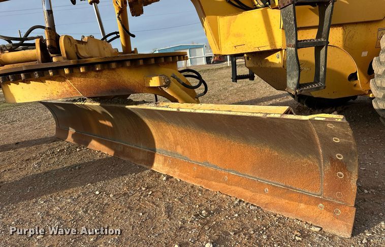 image for item EK0561 2007 Volvo G940 motor grader