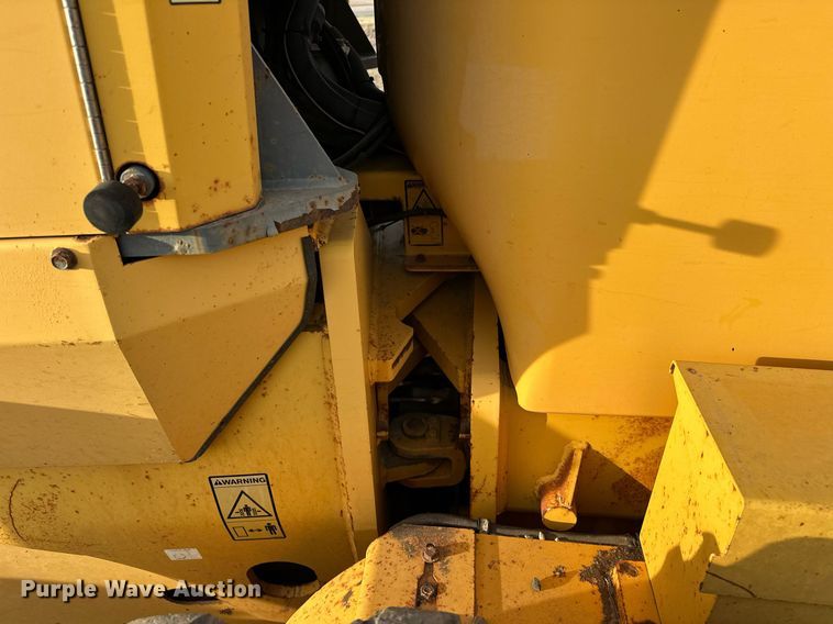 image for item EK0561 2007 Volvo G940 motor grader