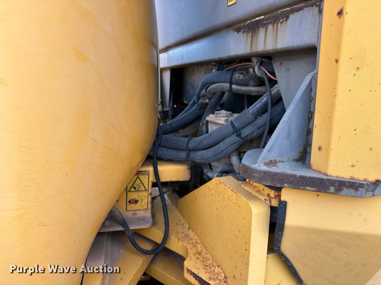 image for item EK0561 2007 Volvo G940 motor grader