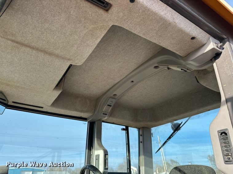 image for item EK0561 2007 Volvo G940 motor grader