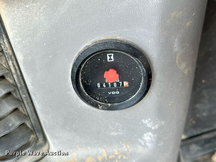 image for item EK0561 2007 Volvo G940 motor grader