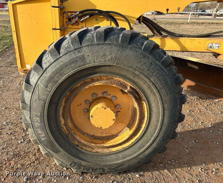 image for item EK0561 2007 Volvo G940 motor grader
