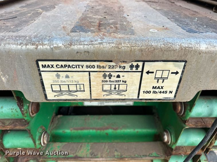 image for item EK0562 2008 JLG 1930ES scissor lift