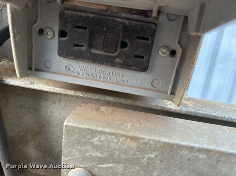 image for item EK0562 2008 JLG 1930ES scissor lift