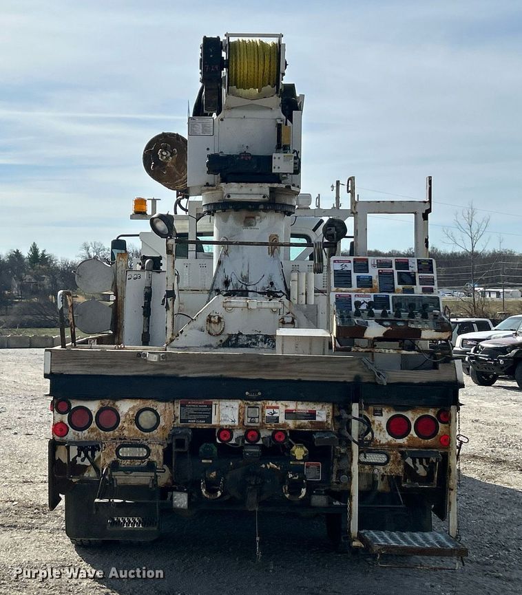 image for item EK2750 2013 Freightliner M2 digger derrick truck