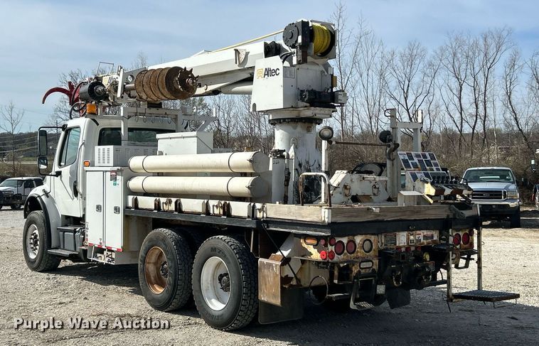 image for item EK2750 2013 Freightliner M2 digger derrick truck