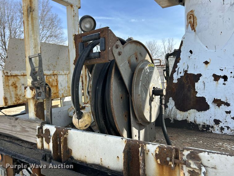 image for item EK2750 2013 Freightliner M2 digger derrick truck