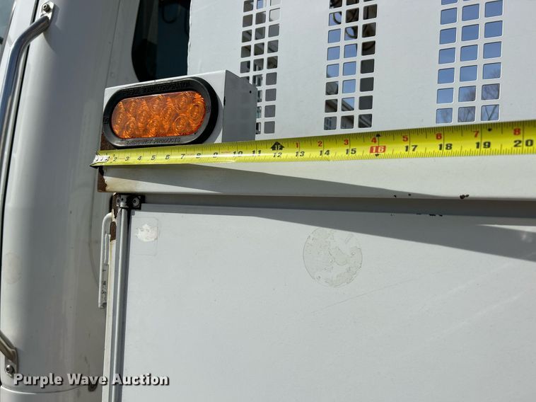 image for item EK2750 2013 Freightliner M2 digger derrick truck