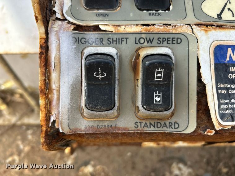 image for item EK2750 2013 Freightliner M2 digger derrick truck