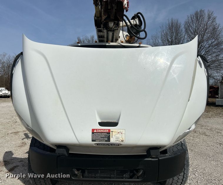 image for item EK2750 2013 Freightliner M2 digger derrick truck