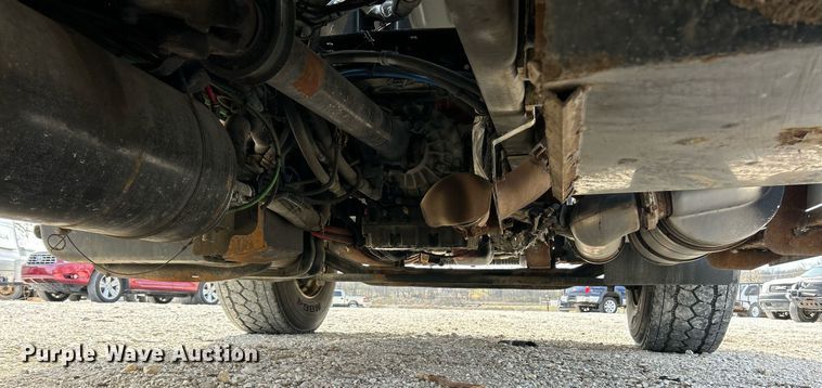 image for item EK2750 2013 Freightliner M2 digger derrick truck