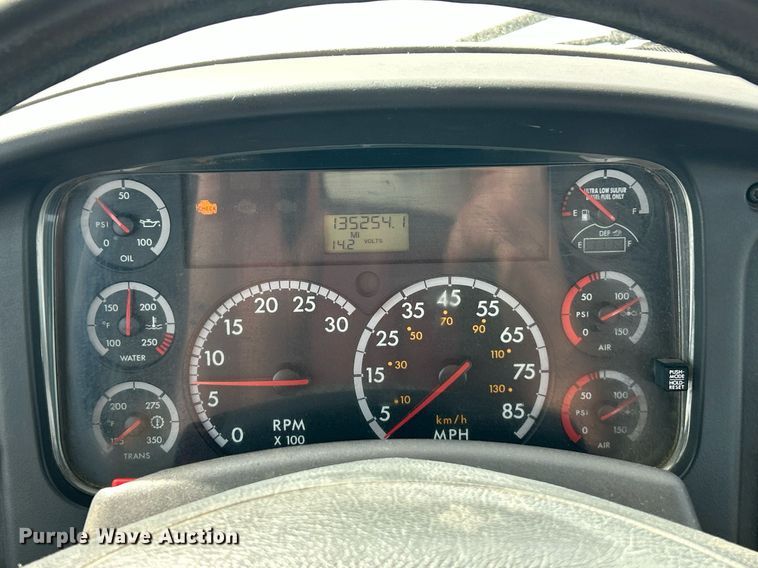 image for item EK2750 2013 Freightliner M2 digger derrick truck