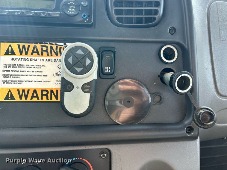 image for item EK2750 2013 Freightliner M2 digger derrick truck