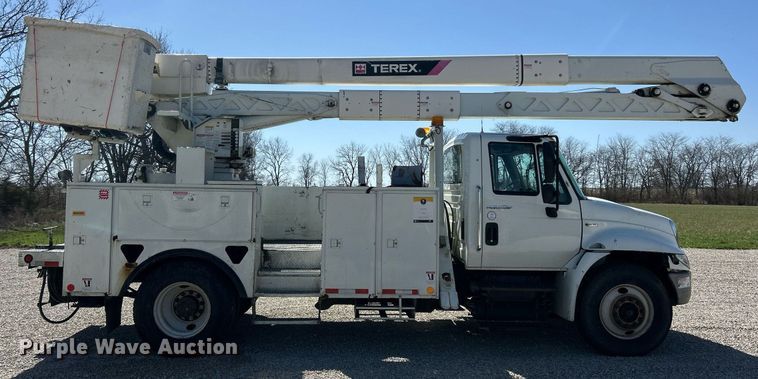 image for item EK2765 2012 International MA025 bucket truck