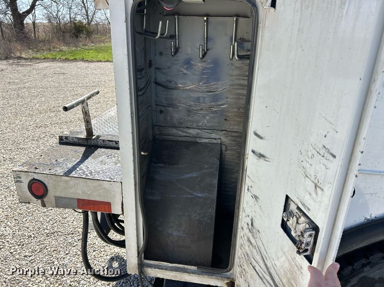 image for item EK2765 2012 International MA025 bucket truck