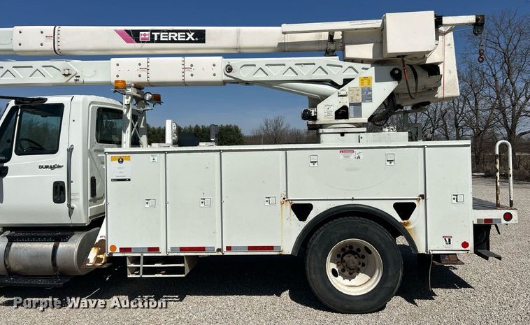 image for item EK2765 2012 International MA025 bucket truck