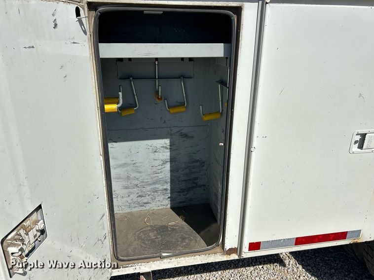 image for item EK2765 2012 International MA025 bucket truck