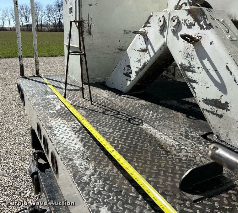 image for item EK2765 2012 International MA025 bucket truck