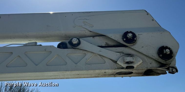 image for item EK2765 2012 International MA025 bucket truck