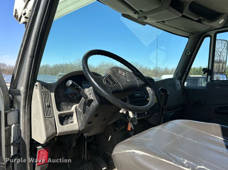 image for item EK2765 2012 International MA025 bucket truck