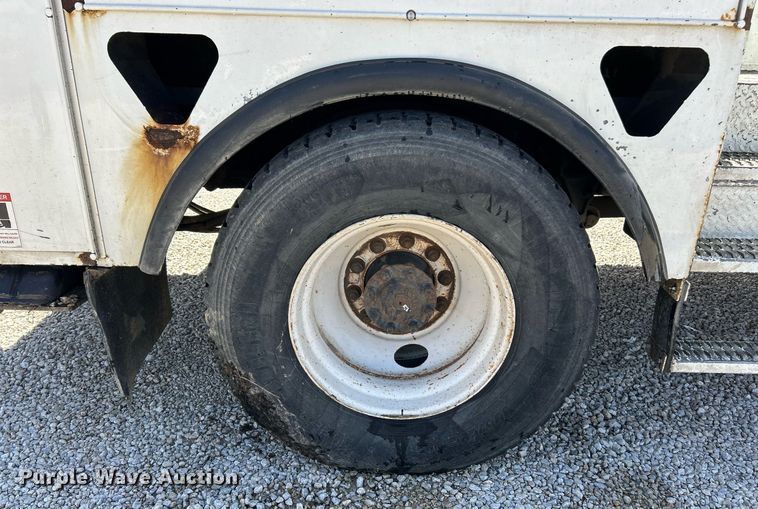 image for item EK2765 2012 International MA025 bucket truck