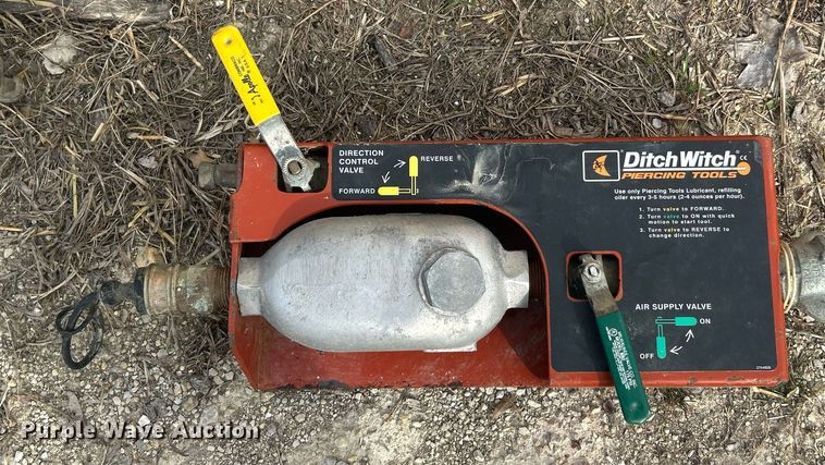 image for item EK2766 Ditch Witch pneumatic piercing mole 