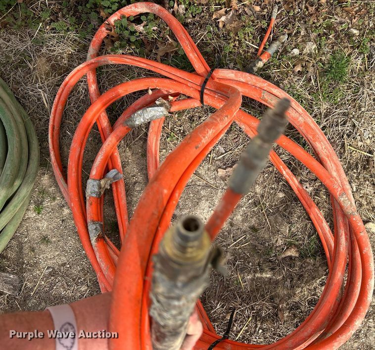 image for item EK2766 Ditch Witch pneumatic piercing mole 