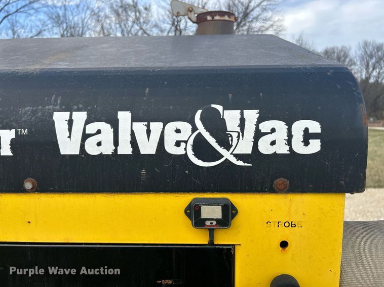 image for item EK2767 Spin Doctor Valve&Vac vacuum excavator