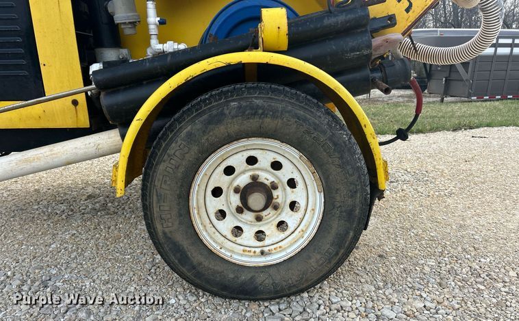 image for item EK2767 Spin Doctor Valve&Vac vacuum excavator