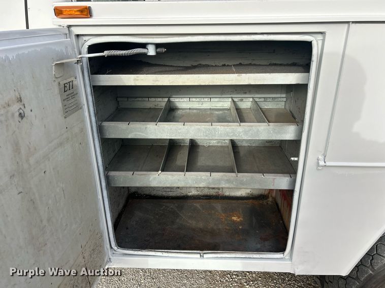 image for item EK2768 2007 Ford F450 Super Duty XL bucket truck