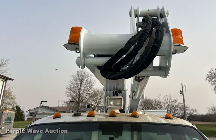 image for item EK2768 2007 Ford F450 Super Duty XL bucket truck