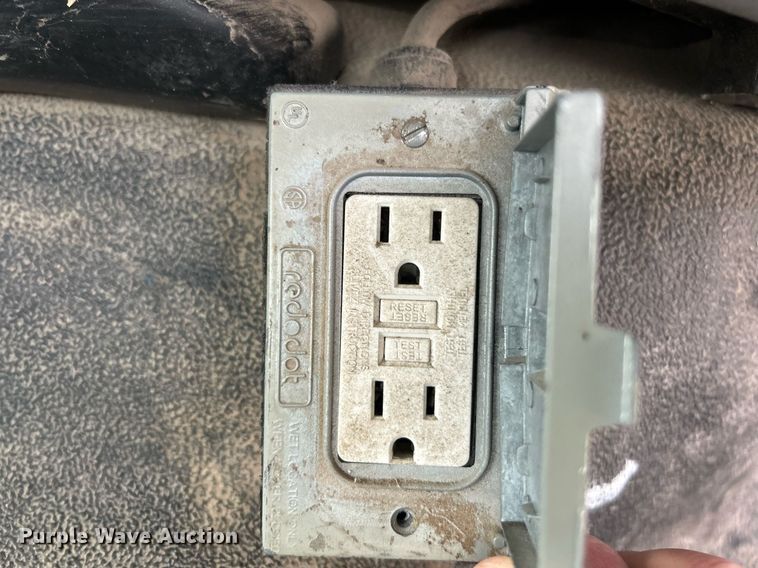 image for item EK2768 2007 Ford F450 Super Duty XL bucket truck