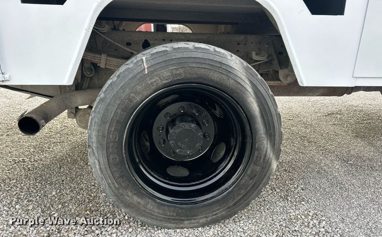 image for item EK2768 2007 Ford F450 Super Duty XL bucket truck