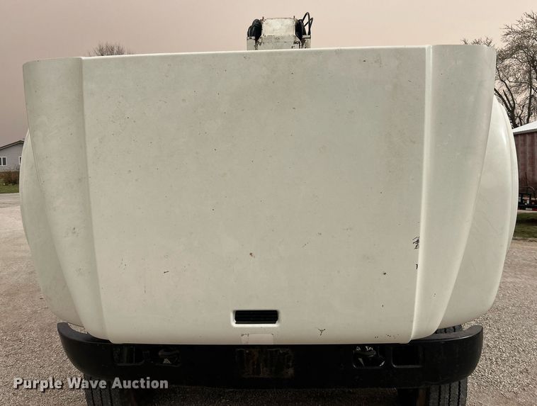 image for item EK2769 1994 International 4900 digger derrick truck