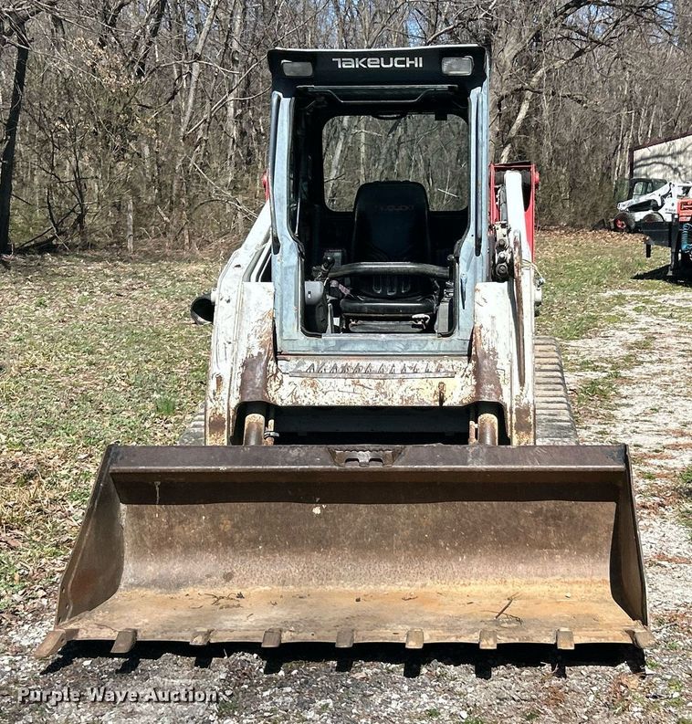 image for item EK2772 2008 Takeuchi TL240 tracked skid steer loader